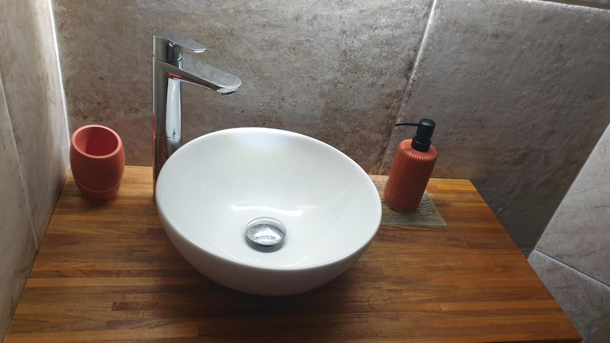 Love Room- Spa- Escale Amoureuse Puygaillard-de-Quercy エクステリア 写真