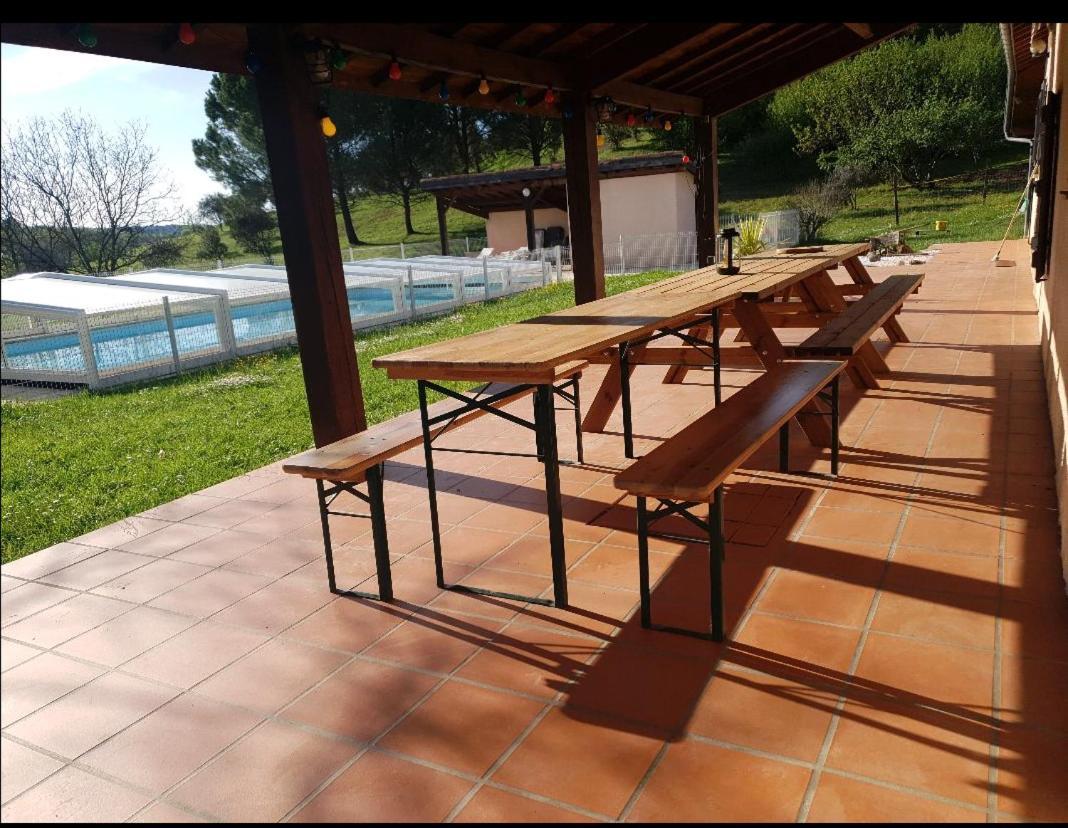 Love Room- Spa- Escale Amoureuse Puygaillard-de-Quercy エクステリア 写真